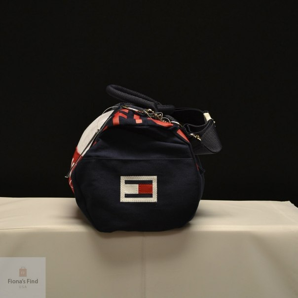 Сумка женская спортивная Tommy Hilfiger (новая, мини)