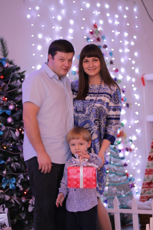 Девочки, кто хочет поизголяться над фотографиями?