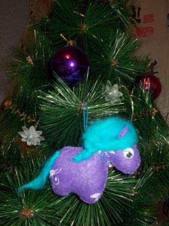 Лошадка из фетра