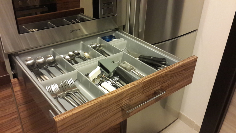 Недоделанная кухня