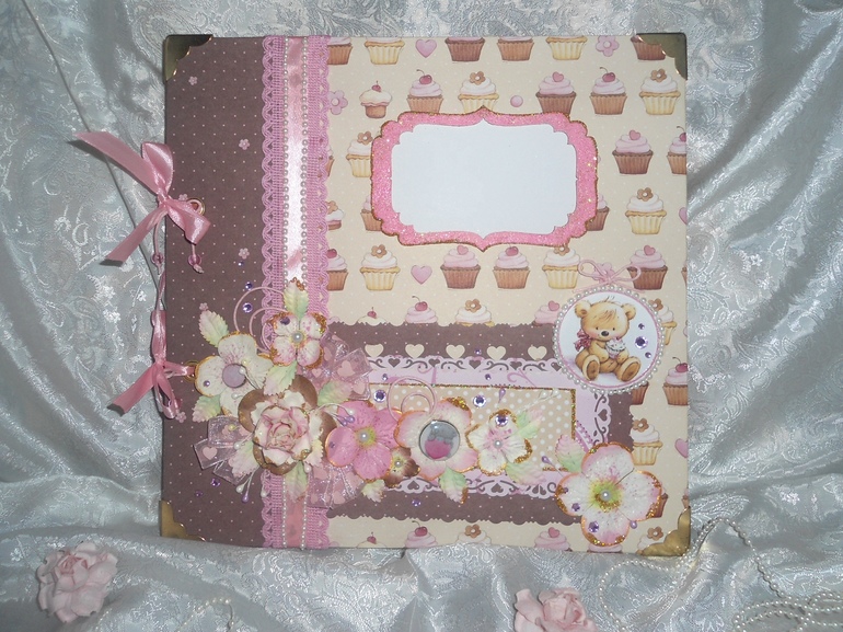 А ВОТ И СНОВО МОЯ ПРЕЛЕСТЬ...