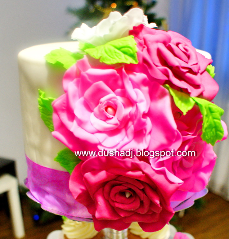 Зимние розы