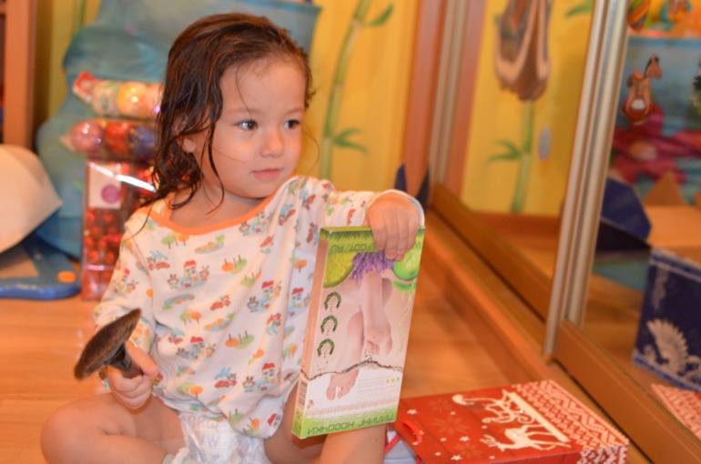 Наша Фея-Снегурочка с фотками)