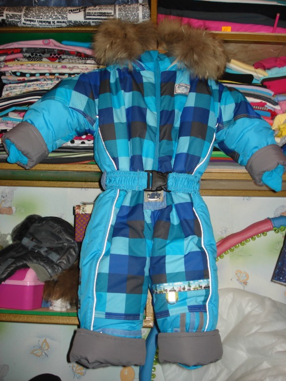 наш зимний комбез.