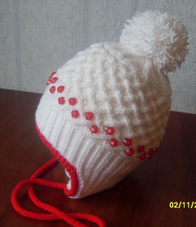 Еще одна шапочка по мотивам