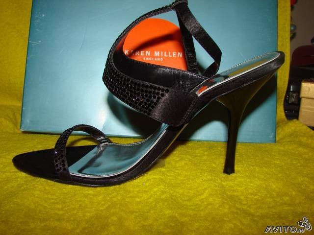 Новые босоножки Karen Millen Сваровски