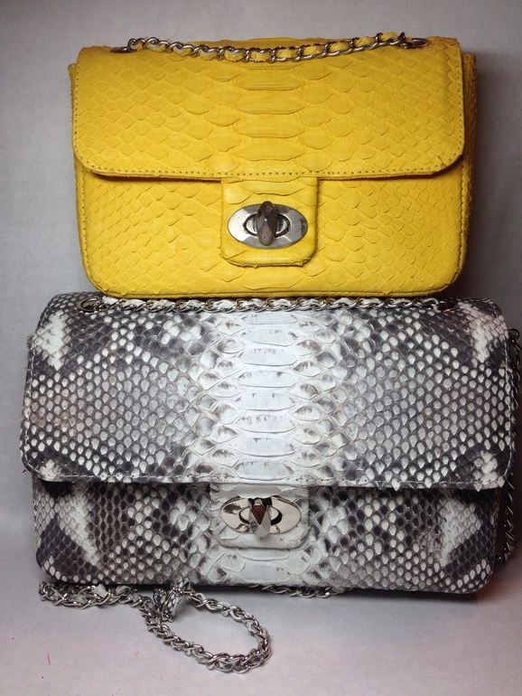 Сумочки из кожи питона
