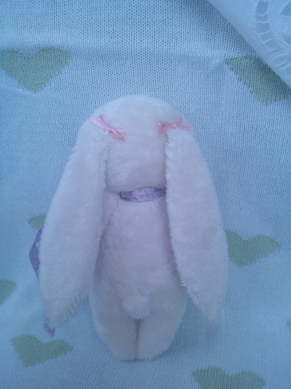 Плюшевая зайка Монечка