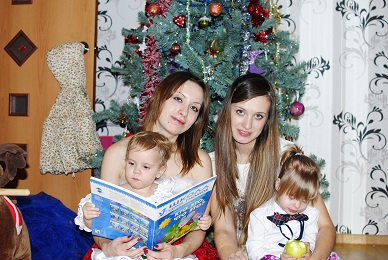 Наша новогодняя фотосессия у Кати и Даши