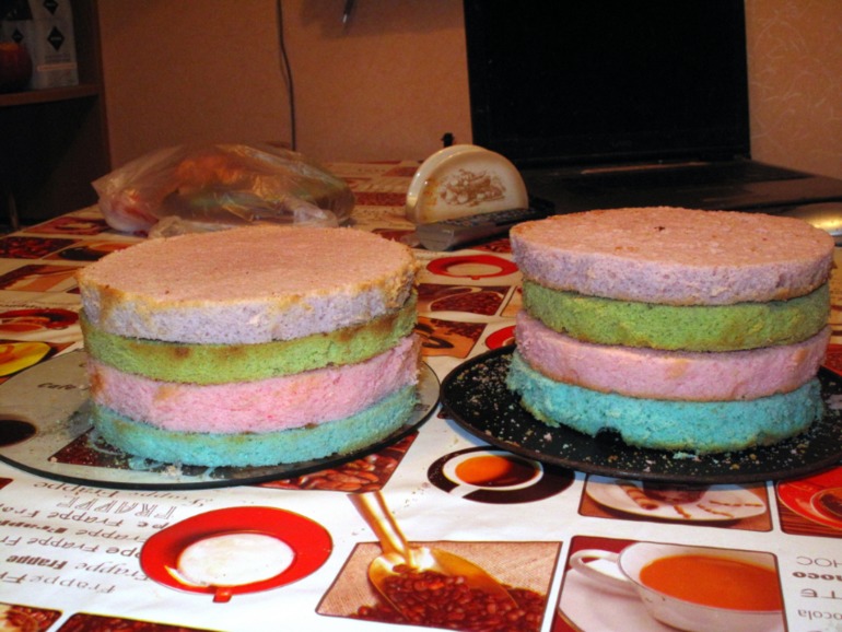 Двое из ларца неодинаковы с лица)