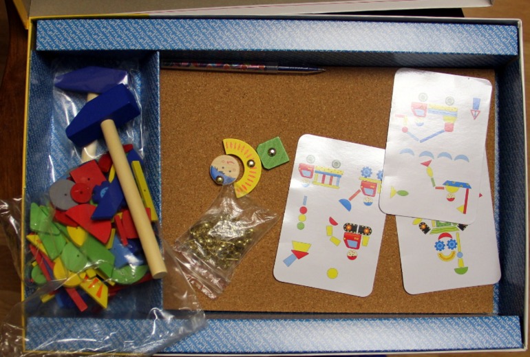 Конструктор-мозаика-забивалка