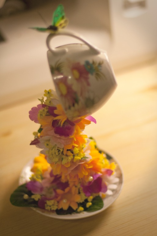 Льющиеся цветы