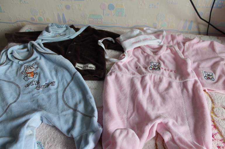 Продам SwaddleMe пеленки и комплекты для прогулок