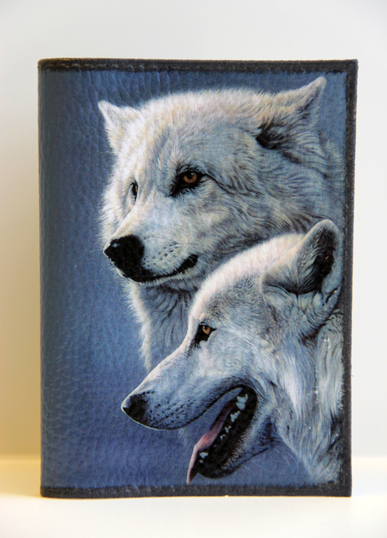 Обложка на паспорт "Волки"