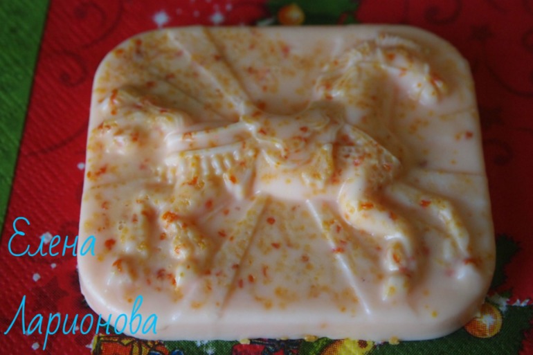 мыло наварила)