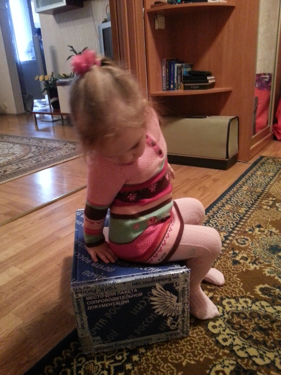 И много, много радости детишкам принесла! Только не елочка, а наша расчудесная Снегурочка)))