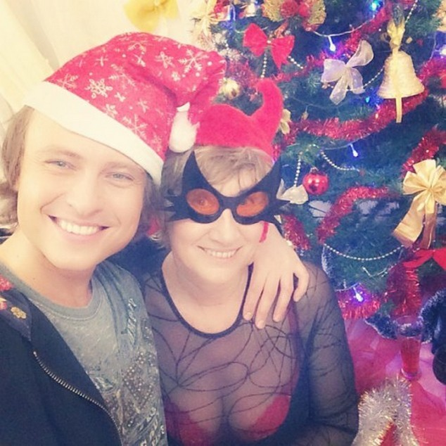 Любви все возрасты покорны)))))