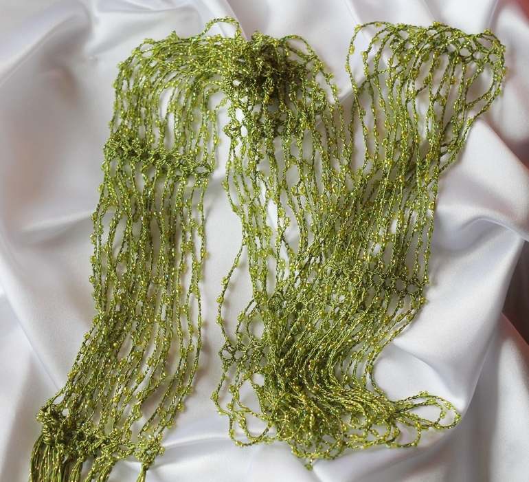 Вязаный бисерный шарф-трансформер. В новом цвете.