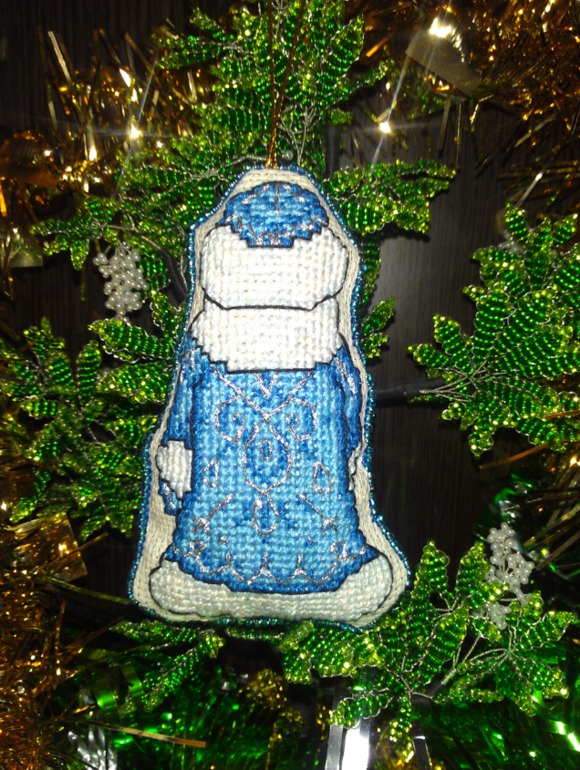 Девочка Снегурочка.