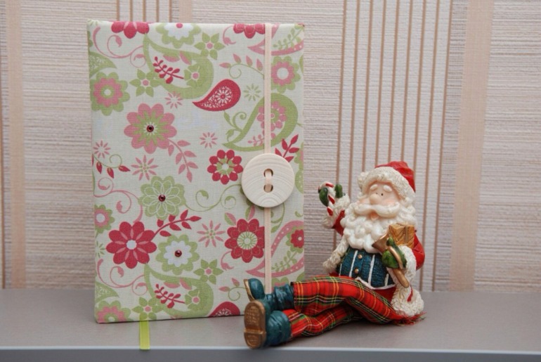 Альбомы, блокноты, ежедневники, книги мамы и малыша и многое другое)