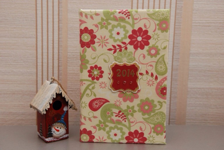 Альбомы, блокноты, ежедневники, книги мамы и малыша и многое другое)