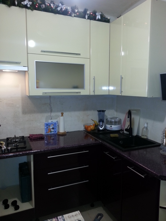 Не могу определиться с фартуком и обоями