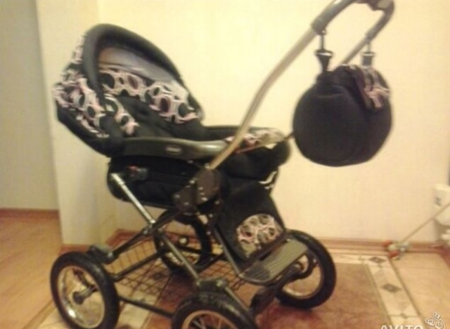 Продам Коляску ROAN 2 в 1  за 4000 руб.
