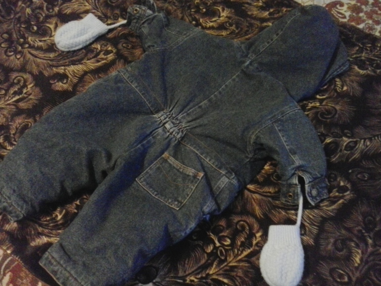 продам комбинезон OshKosh демисезонный. Почта