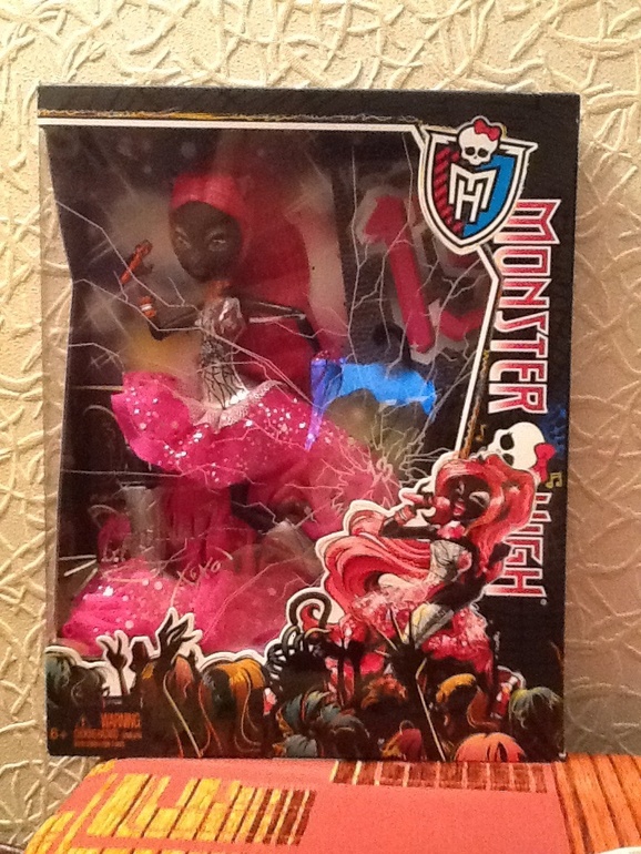 Продам Monster High Кэтти Нуар