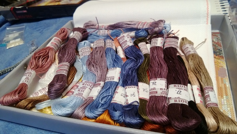 и у меня Новогоднее настроение!!)))))