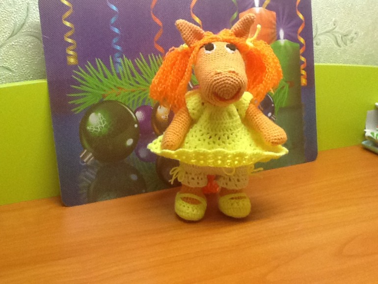 Готовимся к Новому Году! Лошадка Нюра!!!