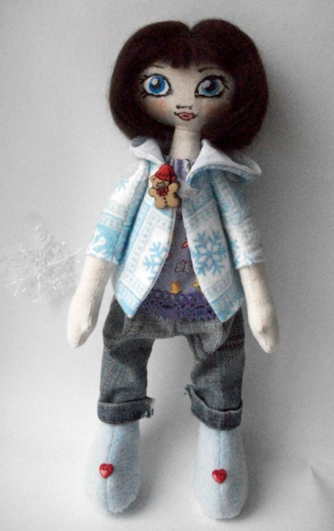 Зимняя куколка с котёнком