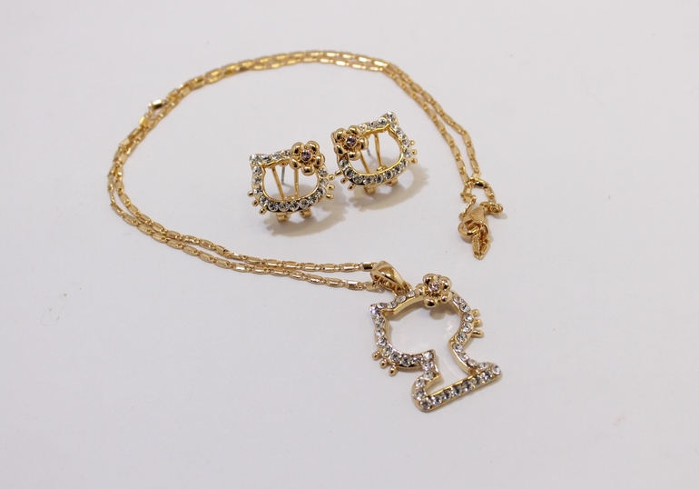 Яркие комплекты с покрытием драгоценных металлов (с фигурками животных))