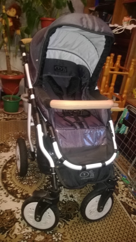 продам коляску Dada Paradiso Group Carino 2 в 1