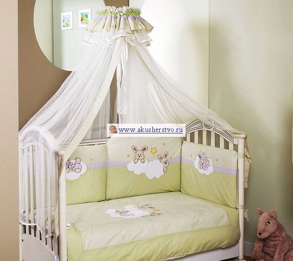Комплект в кроватку feretti или makkaroni kids