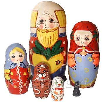 Матрешка...да не простая!
