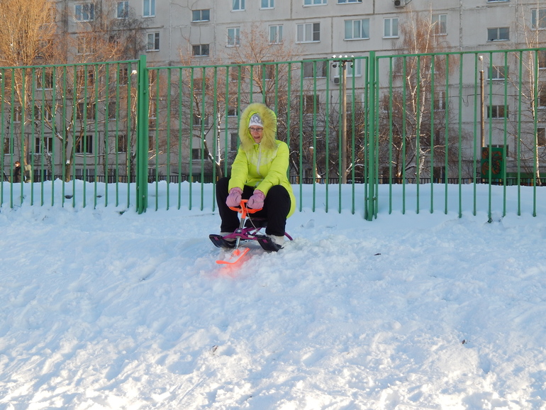 Зима на пороге,зыстыли дороги