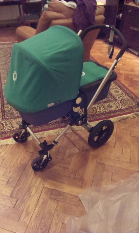 Пришла Bugaboo Cameleon + автокресло (б/у)