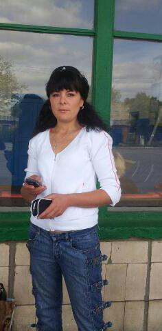 Сколько лет моей сестричке?