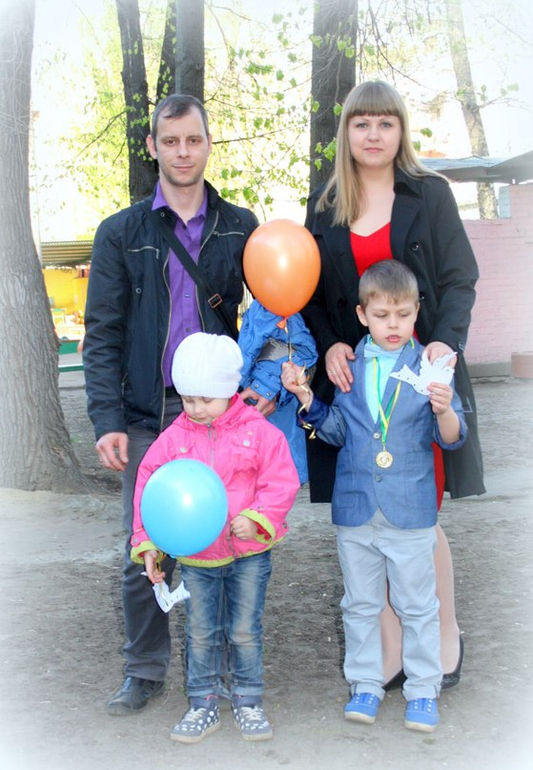Мой любимый выпускник и почти первоклассник 2014...