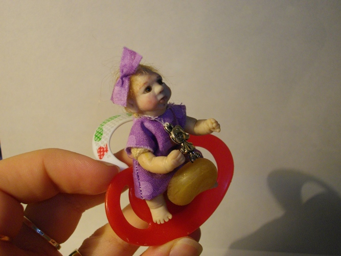 Isabella)))