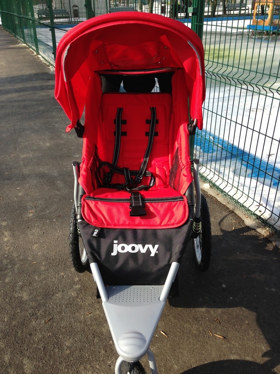 Шикарный внедорожник joovy zoom 360