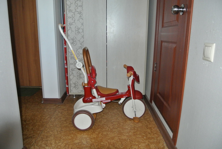 Продаю удобный трехколесный велосипед Rich Toys IIMO.