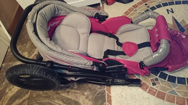 Продаю прогулочную коляску Tutis Zippy Sport 2013