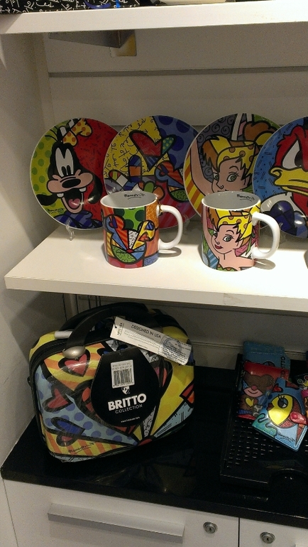 Магазины...
