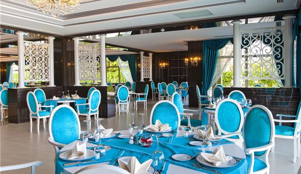 Турция. Белек. Отели Alva Donna Exclusive Hotel & Spa 5*, Maritim Pine Beach Resort 5*