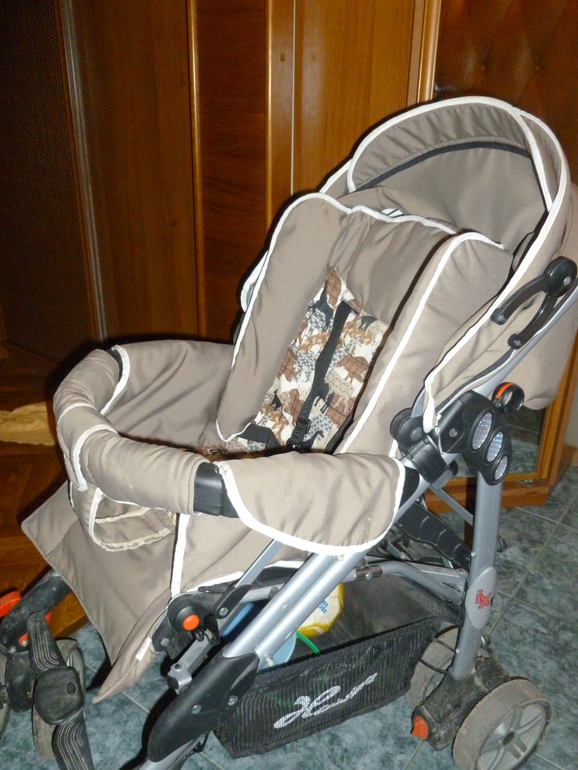 Продаю Hartan buggy ix1