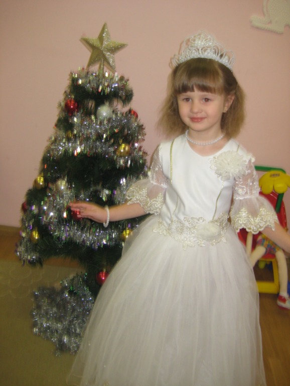 Предновогодний утренник у Верки