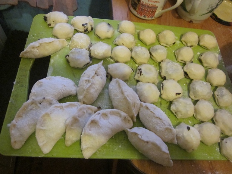Вареники с грибами.