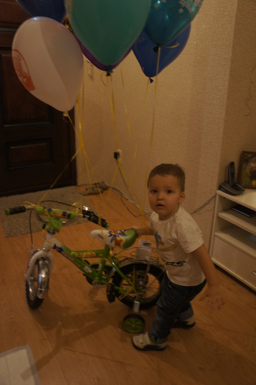 Новый год = день рождение)